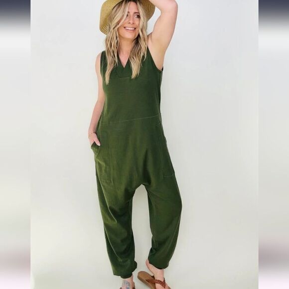 New Zenana Solid Sleeveless Harem Jumpsuit - Picture 13 of 16